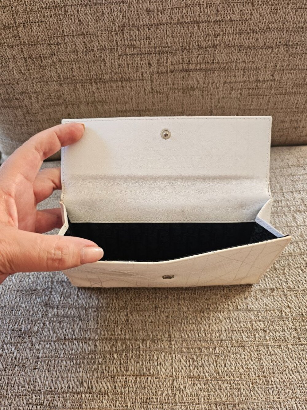 DIOR Cannage Quilted Patent Leather Continental Wallet Box, Dust Bag & Authentic - Picture 3 of 15